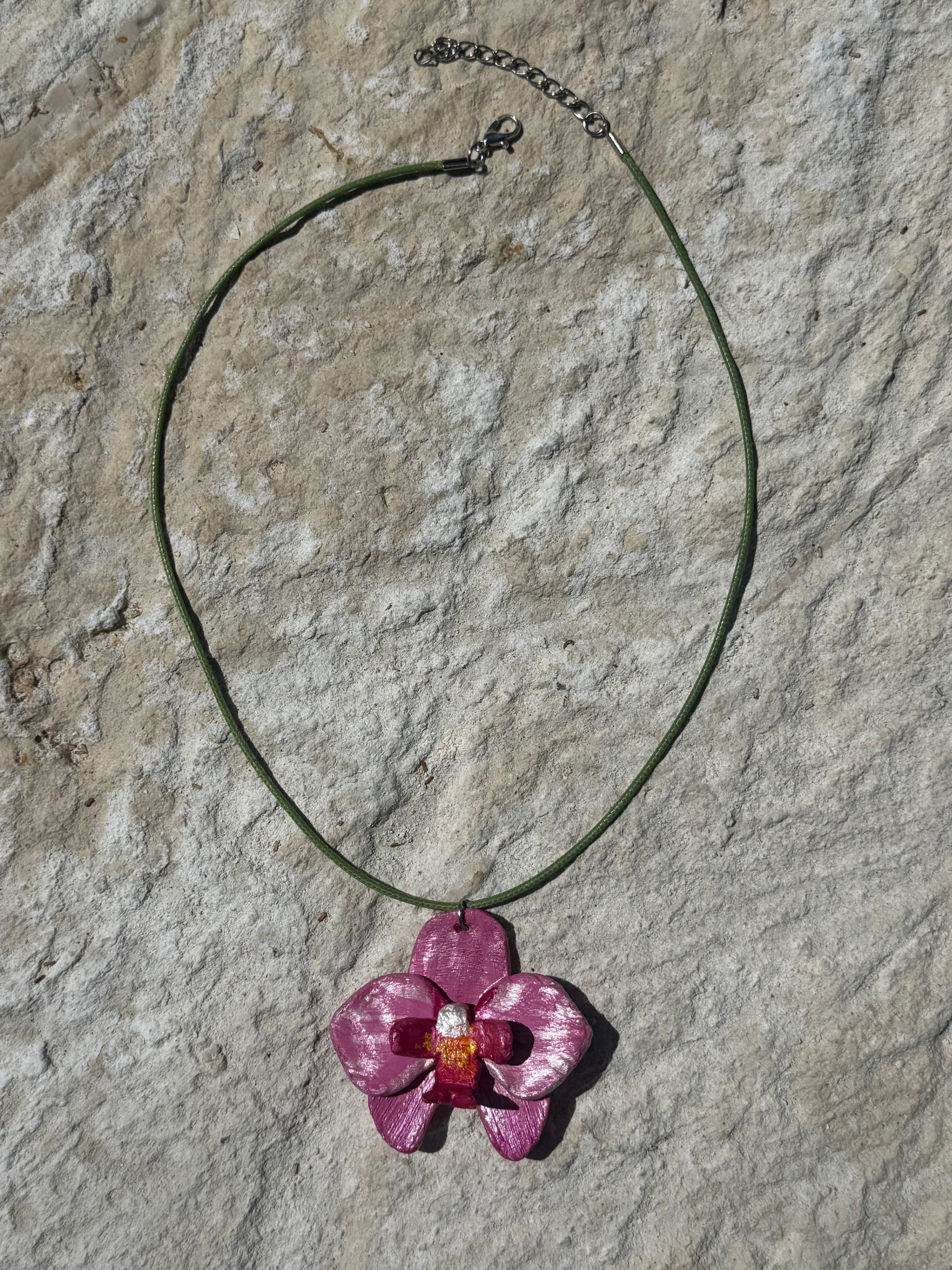 Kluaymai necklaces